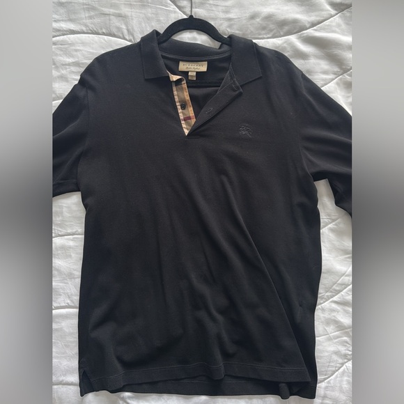 Burberry long sleeve black polo. Classic design collar. Large. Worn once. - Picture 1 of 3